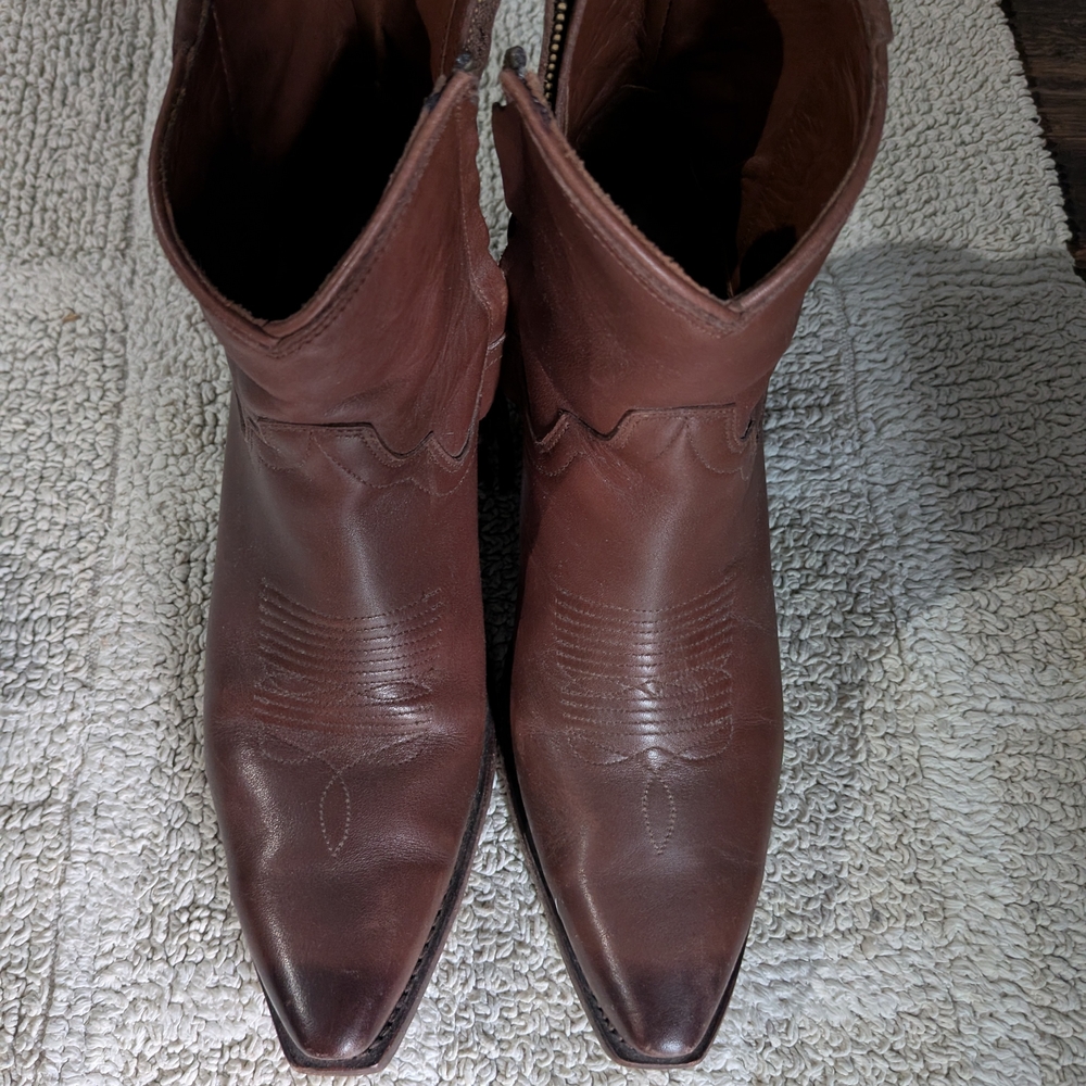 Tecovas Rich Brown Leather Boots